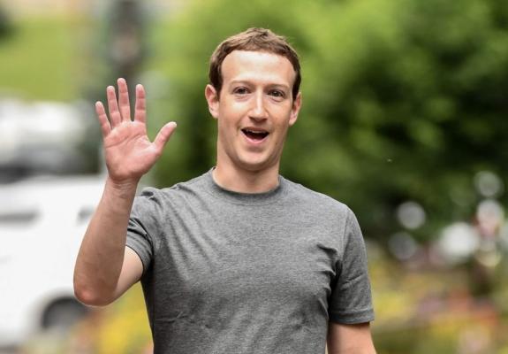 Ο Zuckerberg γίνεται όλο και πιο πλούσιος