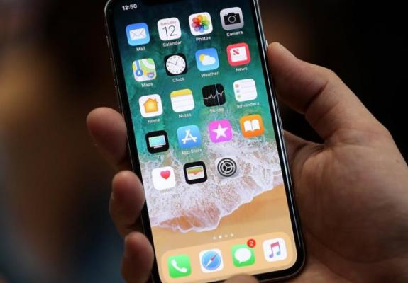 Πώς θα κάνετε το iPhone σας γρηγορότερο