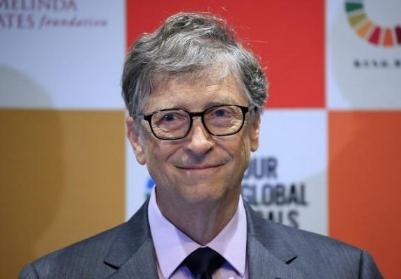 Bill Gates: Δεν αξίζω τα πλούτη μου