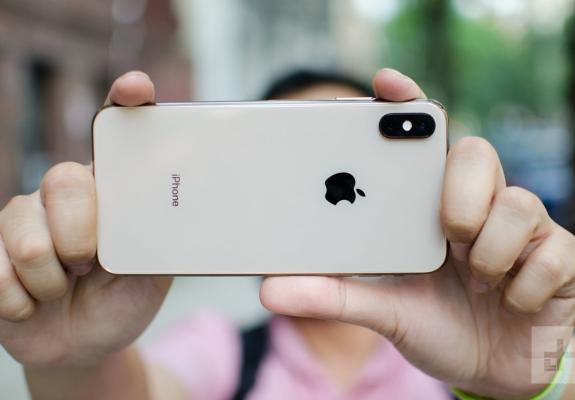Η Apple μείωσε την παραγωγή των iPhone λόγω χαμηλής ζήτησης