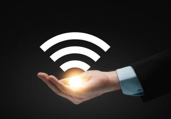 Δωρεάν WIFI σε 8.000 δήμους της ΕΕ