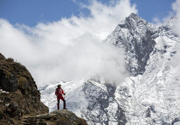 Έβερεστ: Το λιώσιμο των πάγων εμφανίζει δεκάδες σορούς ορειβατών