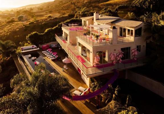 Το «πραγματικό» σπίτι της Barbie ενοικιάζεται μέσω Airbnb