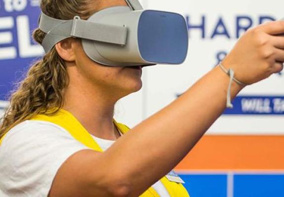 Η Walmart επενδύει στην VR για την κατάρτιση των εργαζομένων της