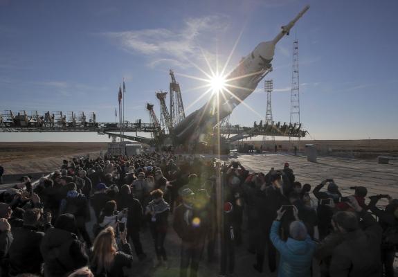 Η NASA αναζητά «εναλλακτικούς τρόπους» για τις αποστολές ανθρώπων