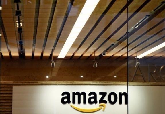 Πώς εξελίσσεται η κόντρα Google-Amazon