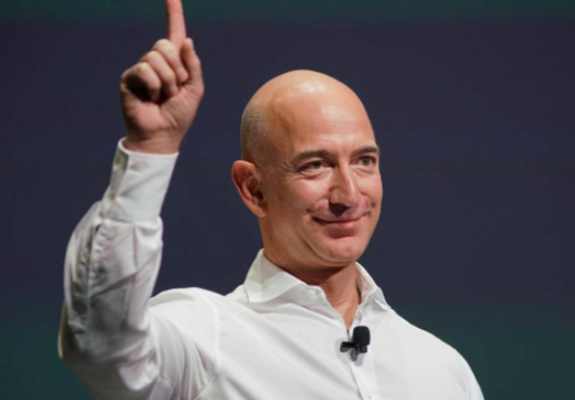 Πως ο Jeff Bezos έγινε ο πλουσιότερος άνθρωπος στον κόσμο