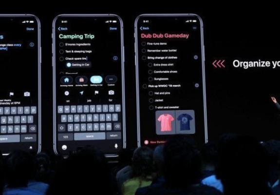 Το νέο iOS της Apple γίνεται μαύρο