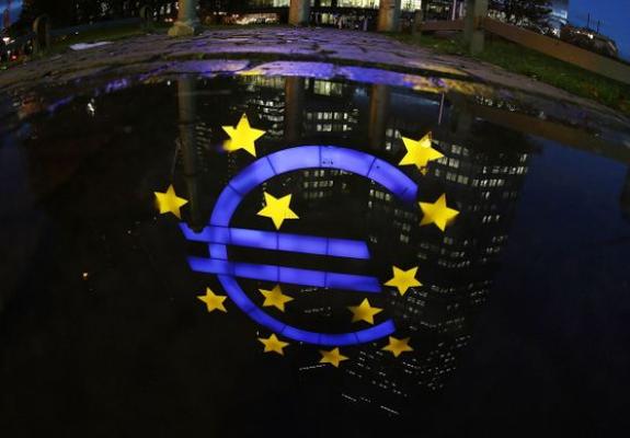 Μόνον η πολιτική (και όχι οι μηχανισμοί) μπορεί να σώσει την ευρωζώνη