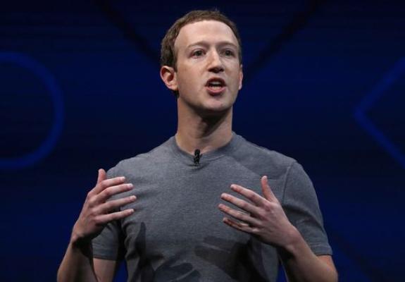 18 πράγματα που ξέρει ο Mr. Facebook για εσάς
