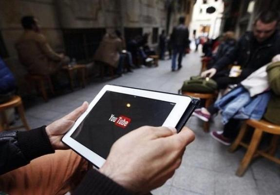 Το YouTube αυξάνει τη διάρκεια των διαφημίσεων στα βίντεο