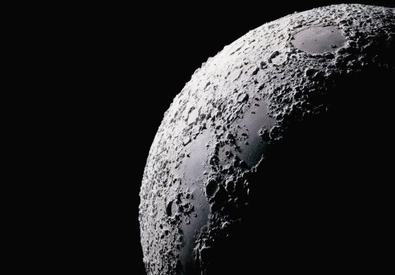 Πώς βρέθηκε στη σελήνη η αρχαιότερη πέτρα της Γης