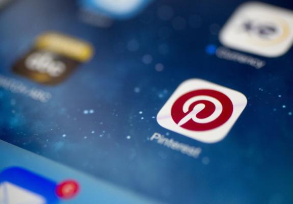 Η Pinterest κάνει το ντεμπούτο της στην Wall Street