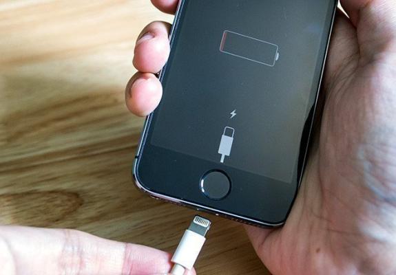 Αναμένεται βελτίωση της μπαταρίας στα καινούρια iPhone