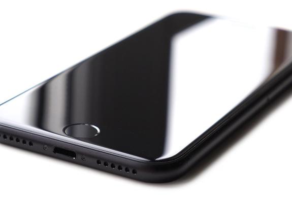 Μαζική μήνυση κατά της Apple στην Κίνα