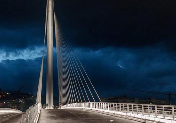 Η γέφυρα του Καλατράβα στην Καλαβρία κόβει την ανάσα