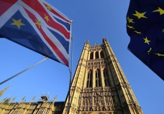 Το χάος που μπορεί να προκαλέσει ένα άτακτο Brexit