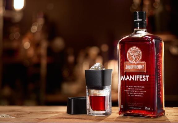 Ξέρεις το Jägermeister. Ώρα να μάθεις και το Manifest
