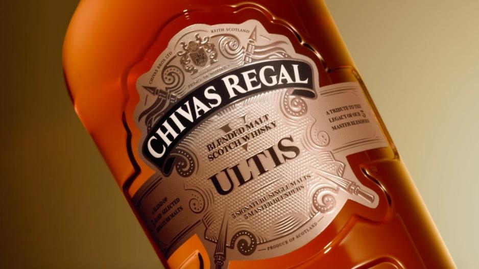 Η Chivas έβαλε ολόκληρή της τη σοφία σ' ένα «βασιλικό» ουίσκι