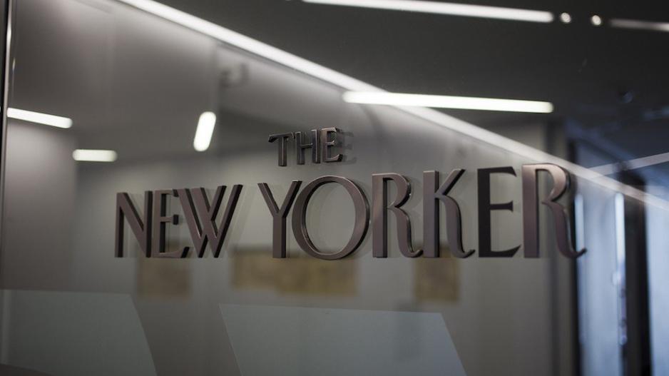 Το New Yorker απέλυσε γνωστό του δημοσιογράφο για σεξουαλικό σκάνδαλο
