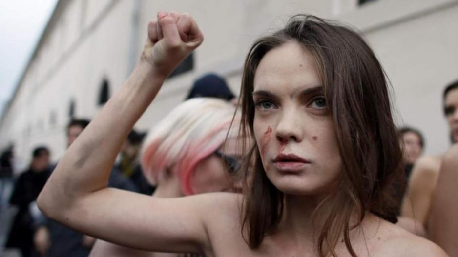 Η συνιδρύτρια των Femen βρέθηκε νεκρή στο διαμέρισμά της
