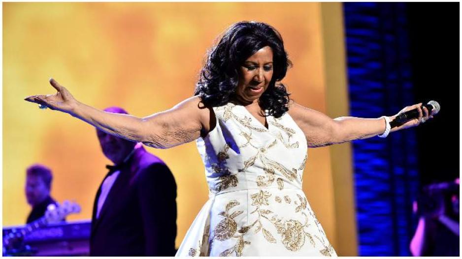 10 τραγουδάρες της Aretha Franklin που μας σημάδεψαν