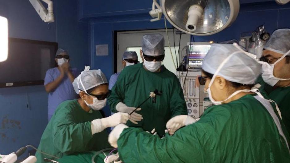 Γιατροί αφαίρεσαν από το στομάχι ανθρώπου 122 μεταλλικά αντικείμενα