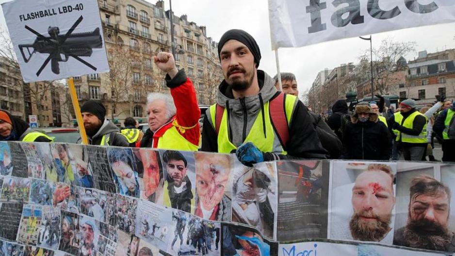Γαλλία: Πάλι στους δρόμους τα κίτρινα γιλέκα