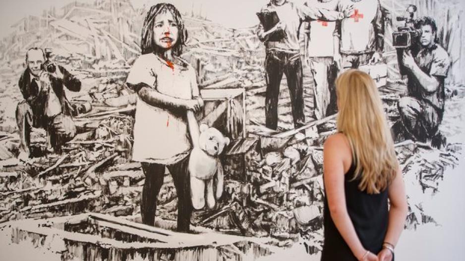 Τα πιο γνωστά έργα του Banksy εκτίθενται σε γκαλερί στο Λονδίνο