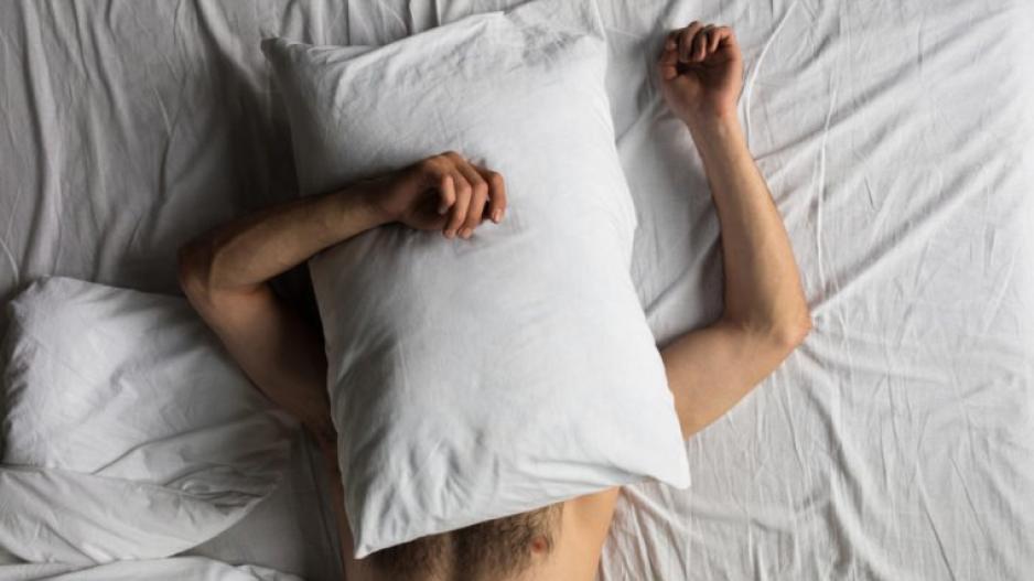 Μάθε τι προκαλεί η έλλειψη ύπνου