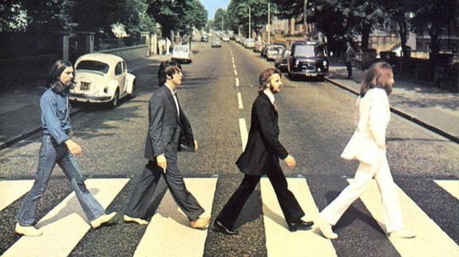 Οι φανς των Beatles γιόρτασαν την επέτειο της φωτογραφίας του Abbey Road