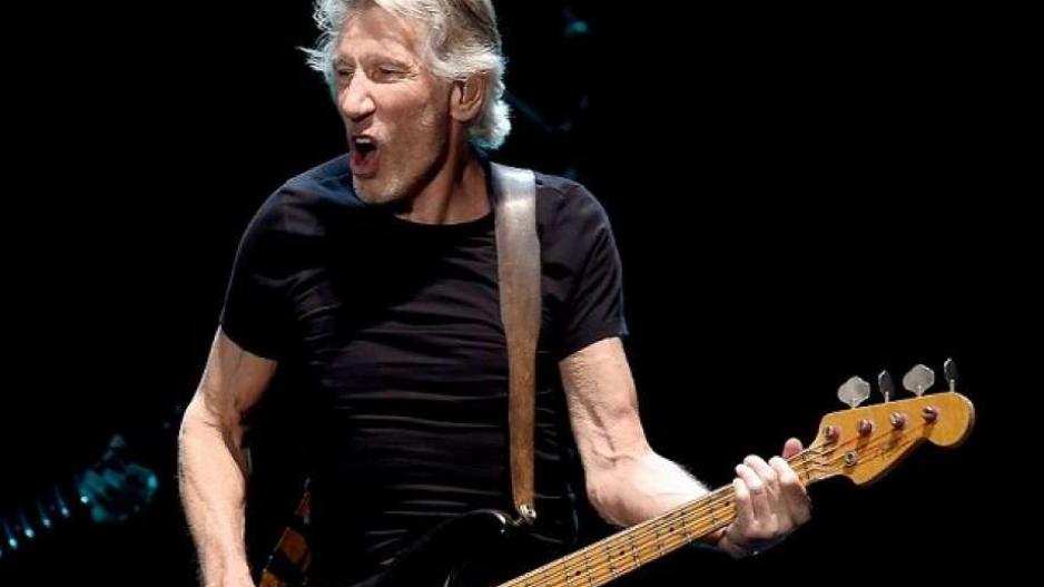 Ο Ρότζερ Γουότερς των Pink Floyd απαγγέλει στίχους για την Παλαιστίνη