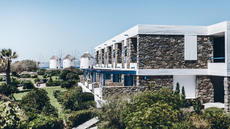 Βραβεύτηκε το Mykonos Theoxenia