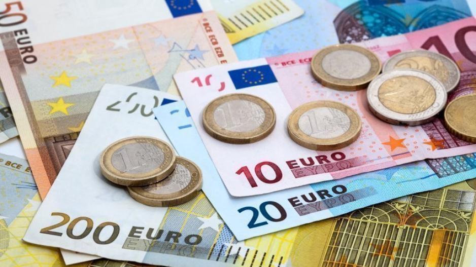 Τι ισχύει στην Κύπρο για τον κατώτατο μισθό
