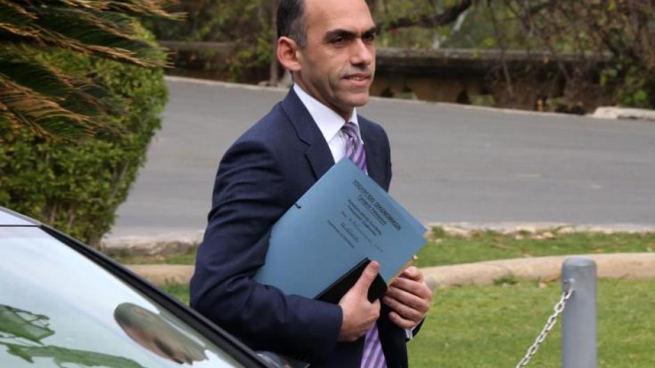 Πρέπει να λαμβάνουμε δύσκολες αποφάσεις, δηλώνει ο ΥΠΟΙΚ