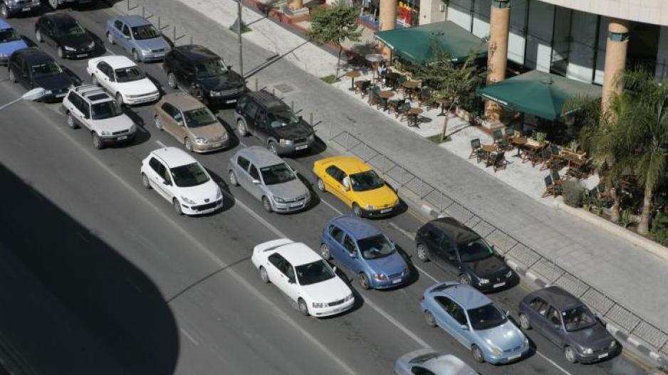 Πέραν των 97.000 εξαμηνιαίων αδειών κυκλοφορίας λήγουν στο τέλος Ιουνίου