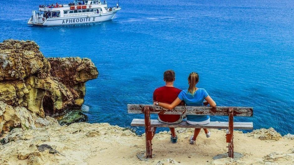 Υφ. Τουρισμού: Δύσκολο το 2019 για τον τουρισμό, αλλά όχι πανικός