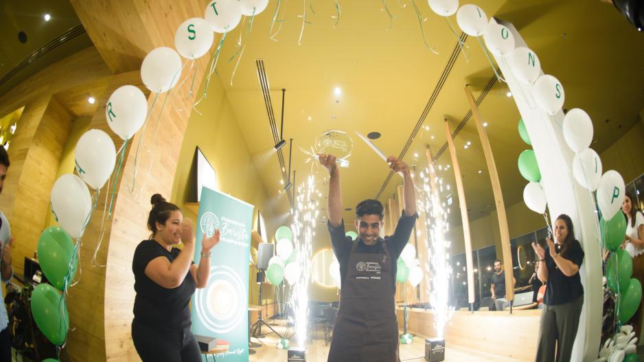 Ο Γρηγόρης Κοντός, νικητής Starbucks Barista Championship 2019