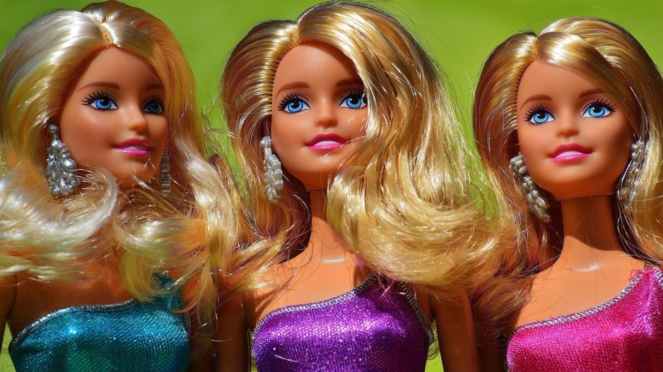 Η Barbie είναι σχεδόν 60 ετών και εξελίσσεται συνεχώς