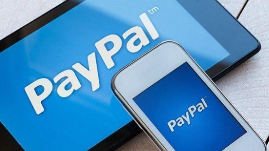 Η PayPal αποφάσισε να κινηθεί παραδοσιακά