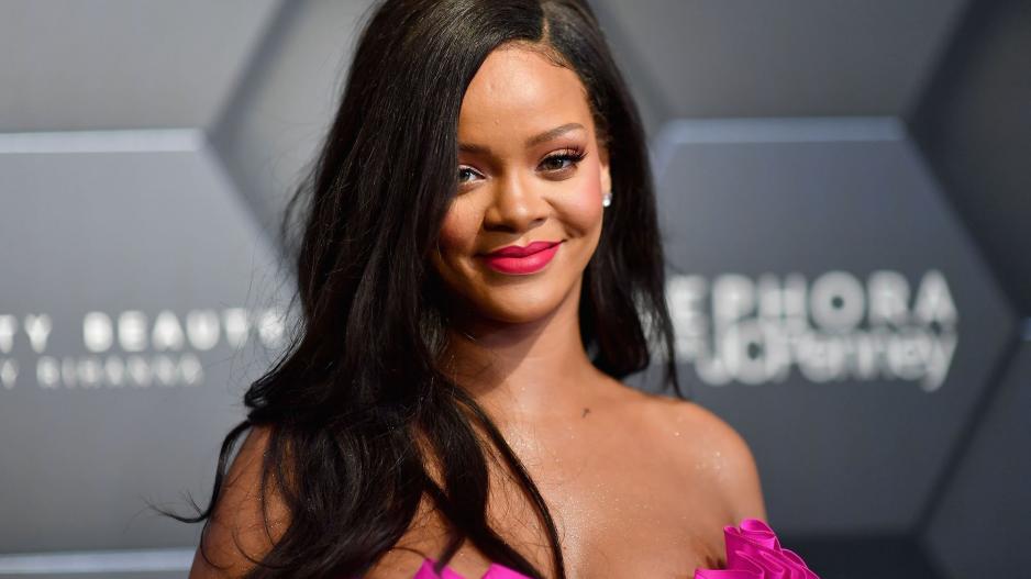 Rihanna: Η πλουσιότερη τραγουδίστρια στον κόσμο