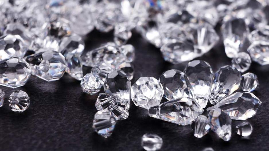 Ανακαλύφθηκαν τόνοι διαμαντιών κάτω από την επιφάνεια της Γης