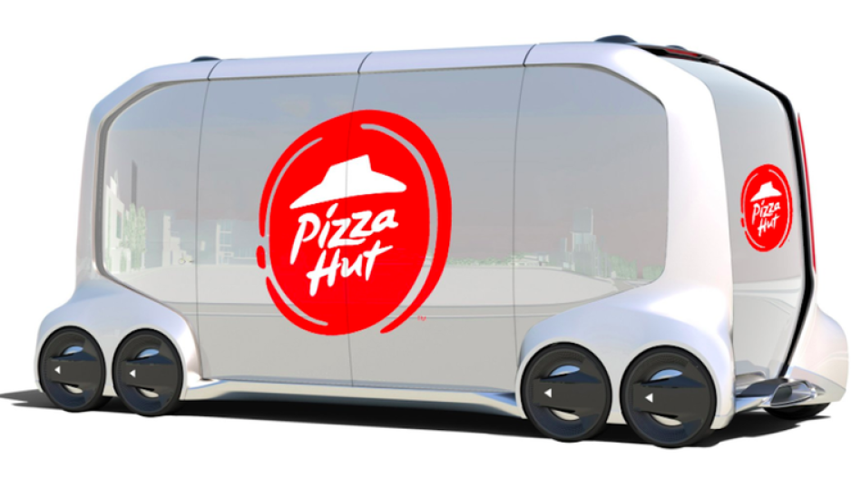 Σύμπραξη Pizza Hut και Toyota που θυμίζει Black Mirror