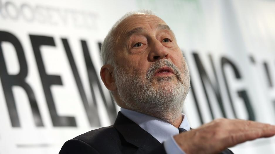 Joseph Stiglitz: Δεν βλέπω κρίση, αλλά διαδοχικές πτωχεύσεις