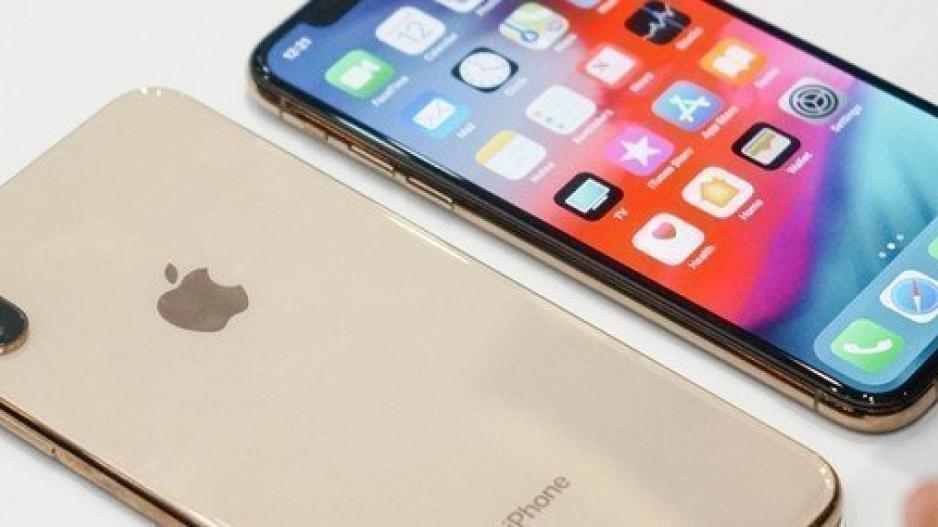 iPhone XS: Εντοπίστηκαν προβλήματα στην φόρτιση