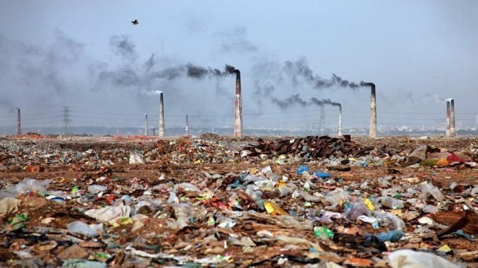 Έρευνα: Πώς τα πλαστικά απορρίματα συμβάλλουν στην κλιματική αλλαγή