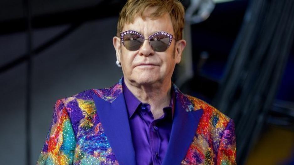 Elton John: Έχω μπουχτίσει μέχρι θανάτου με το Brexit