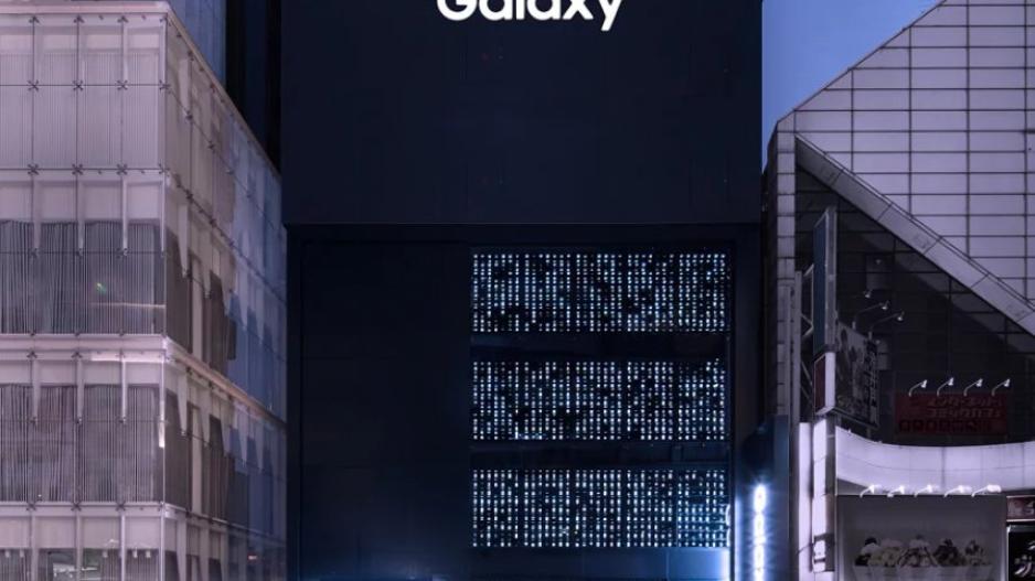 1000 Galaxy θα κοσμήσουν την βιτρίνα της Samsung