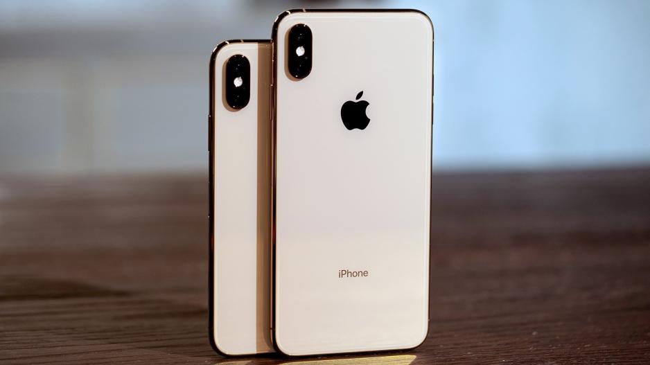 Η Apple ίσως χρειαστεί να μειώσει τις τιμές σε μερικά iPhones