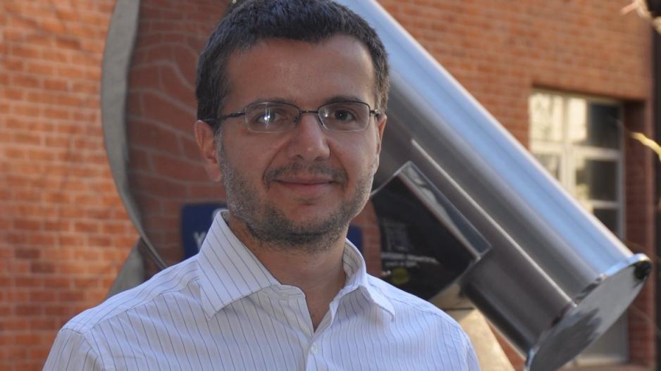 Έλληνας καθηγητής αστρονομίας θα τιμηθεί με το «Όσκαρ» Φυσικής